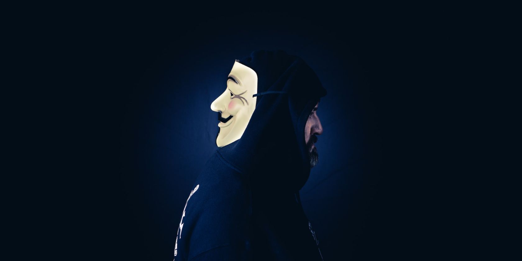 Pourquoi les « Anonymes » lancent-ils des cyberattaques DDoS ?