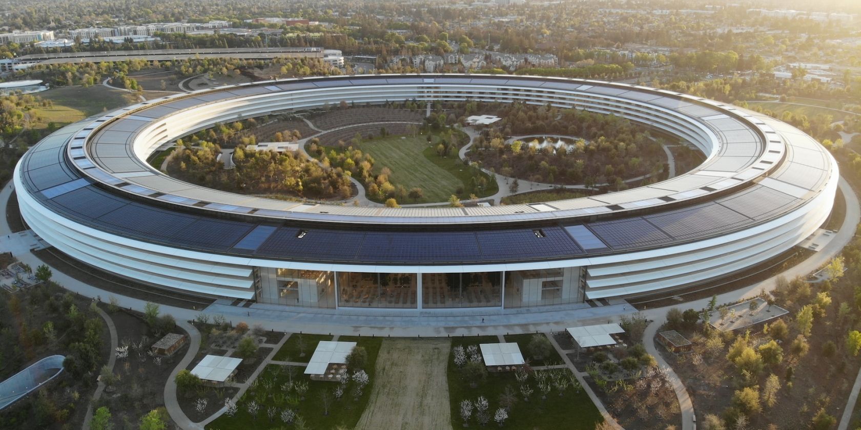 Apple spaceship campus in Cupertino