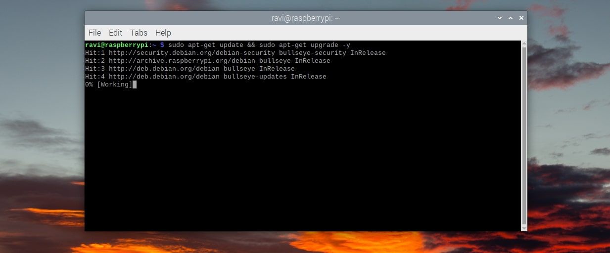 به روز رسانی مخازن و بسته ها در سیستم عامل raspbian