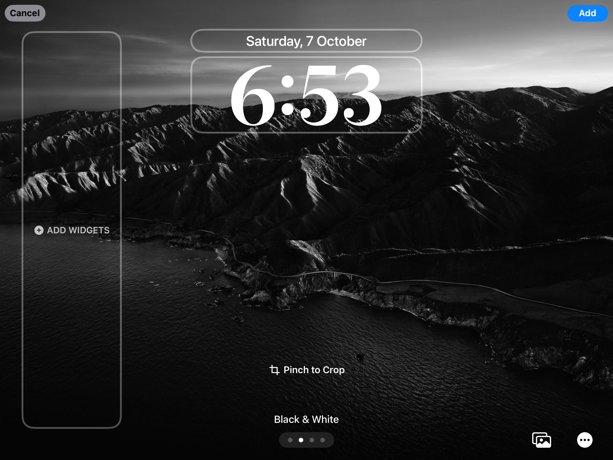 صفحه سفارشی سازی صفحه قفل iPadOS 17 با اعمال فیلتر سیاه و سفید روی کاغذدیواری باز می شود