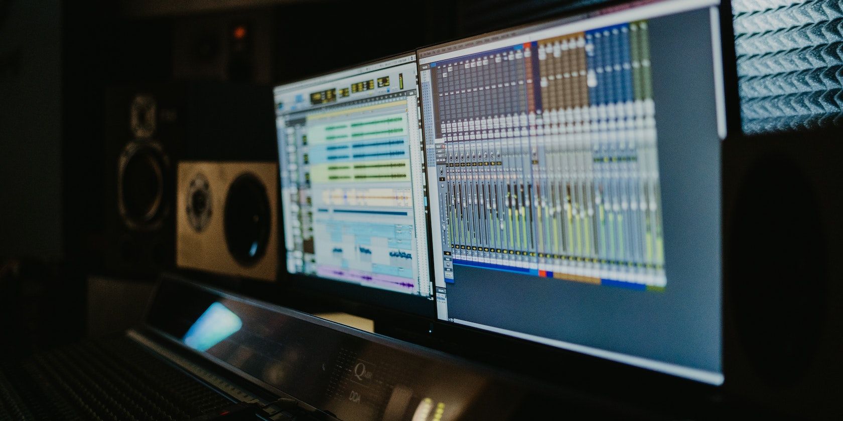 Dual monitor music production setup