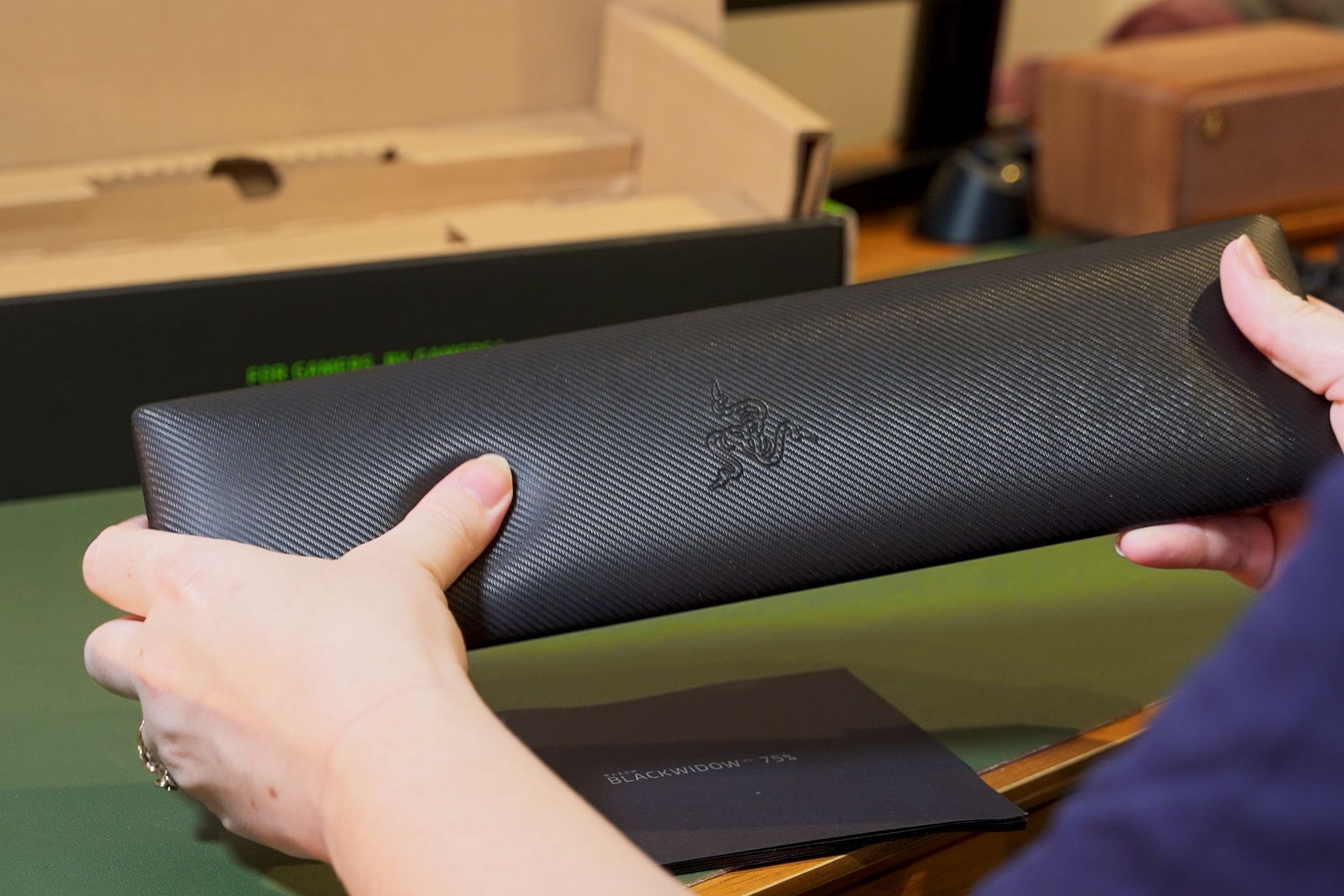 Razer Blackwidow 75% - Wrist Rest