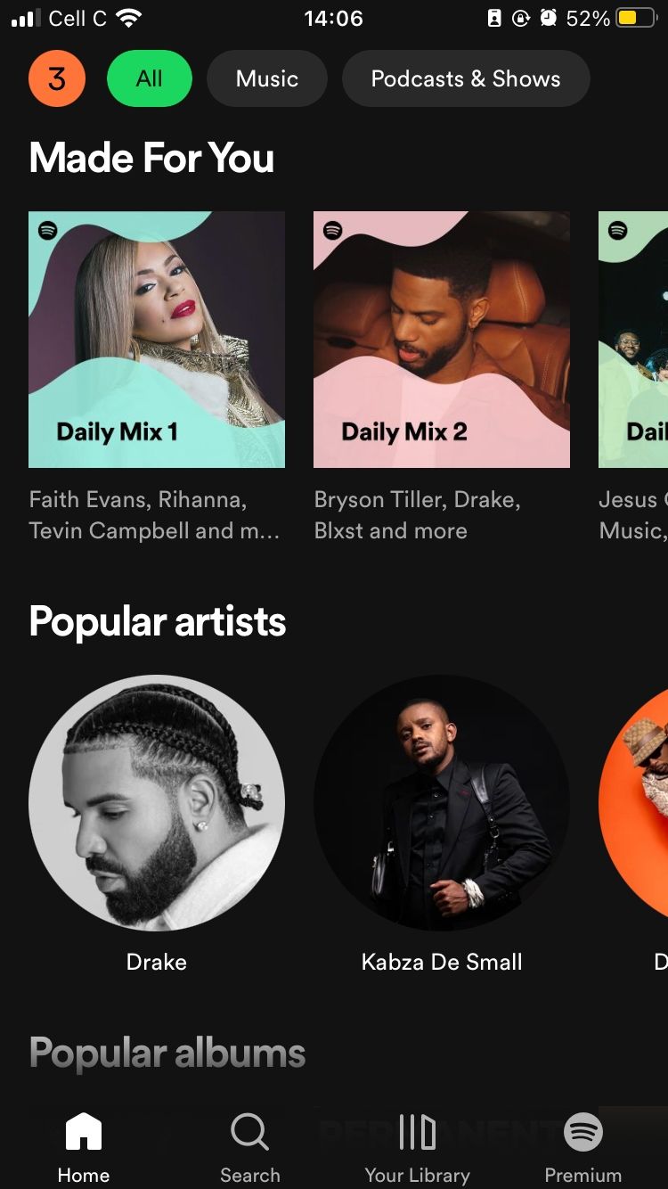 صفحه اصلی Spotify که بخش های ساخته شده برای شما و هنرمندان محبوب را در تلفن همراه نشان می دهد
