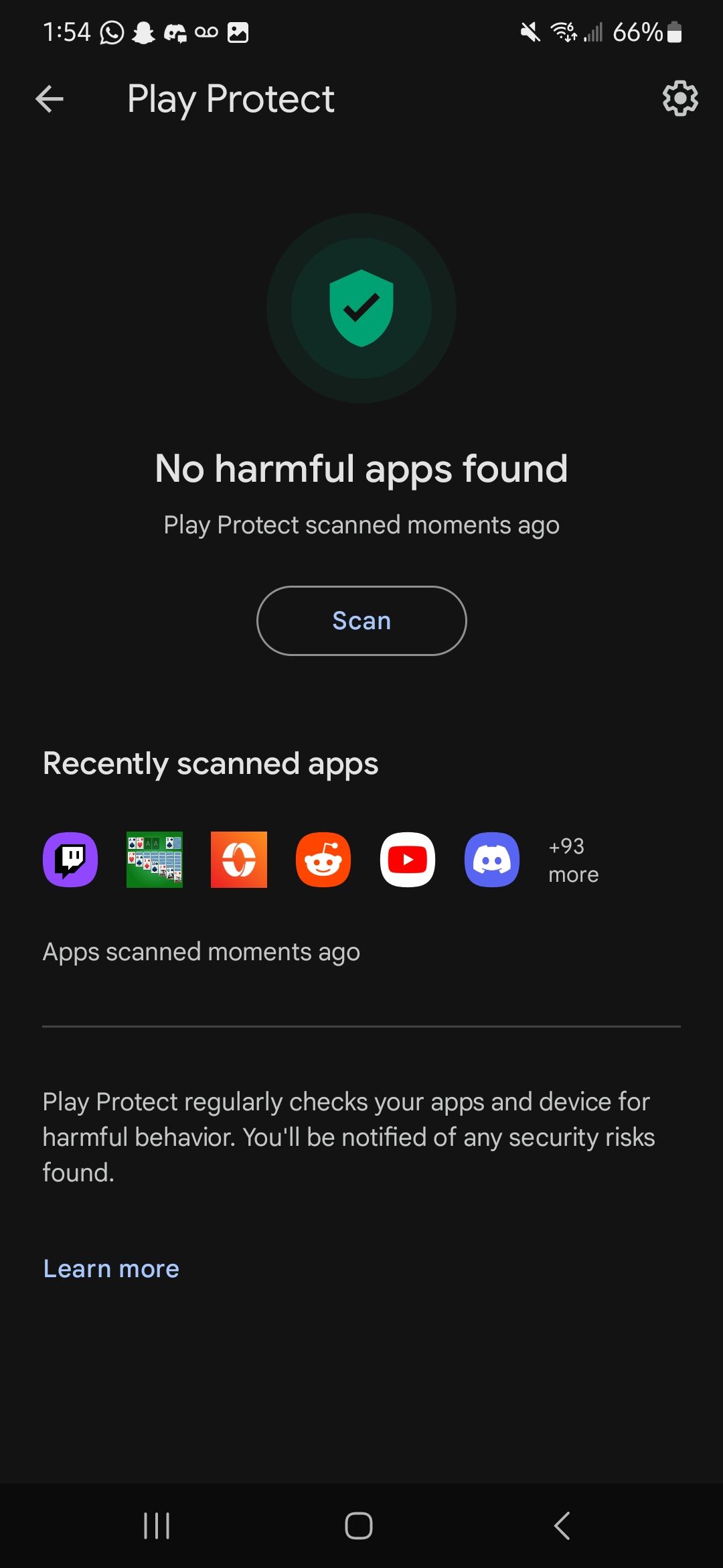 عکس صفحه اسکن Google Protect Play قبل و بعد از اسکن.