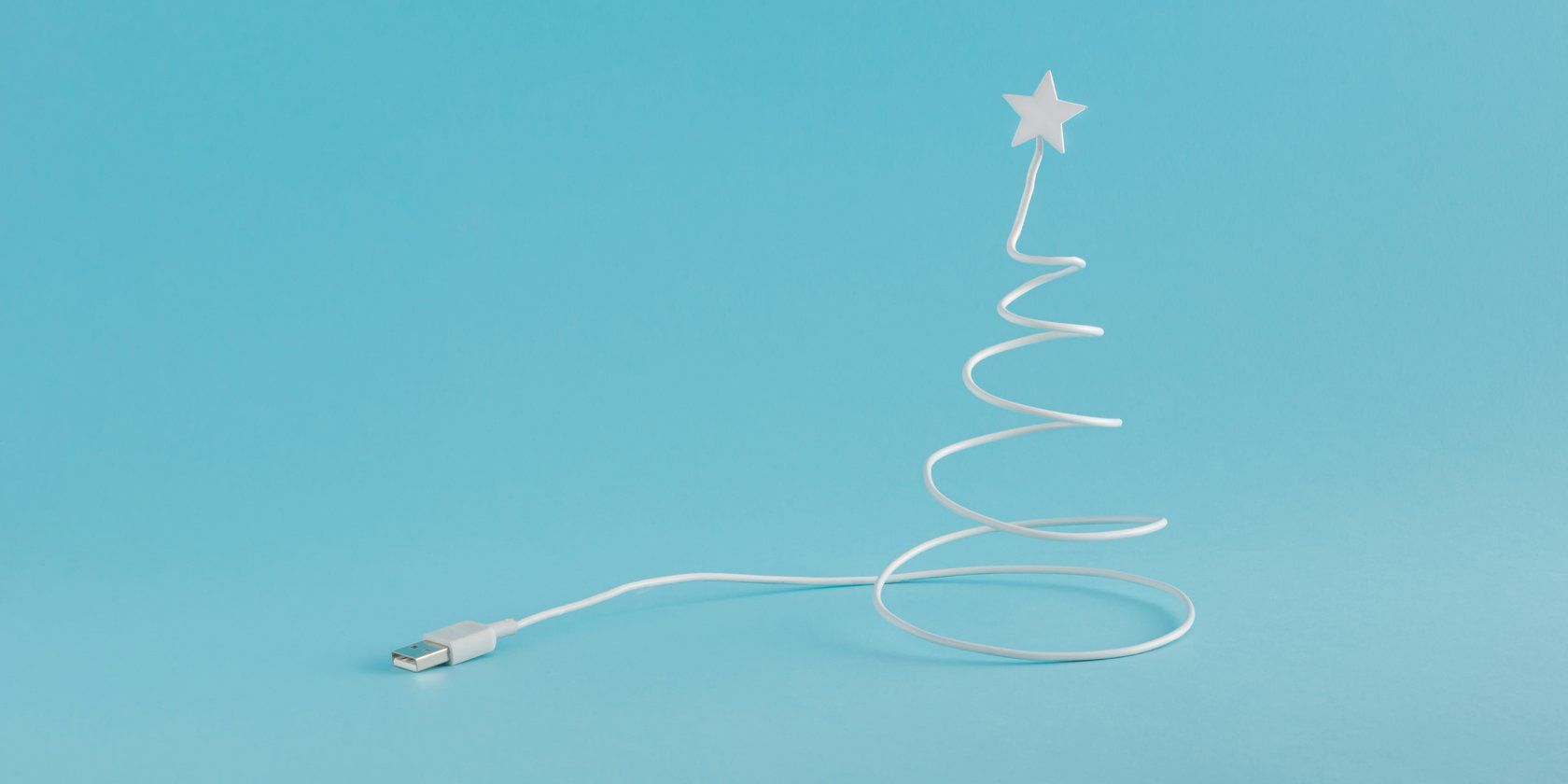 USB cable Christmas tree