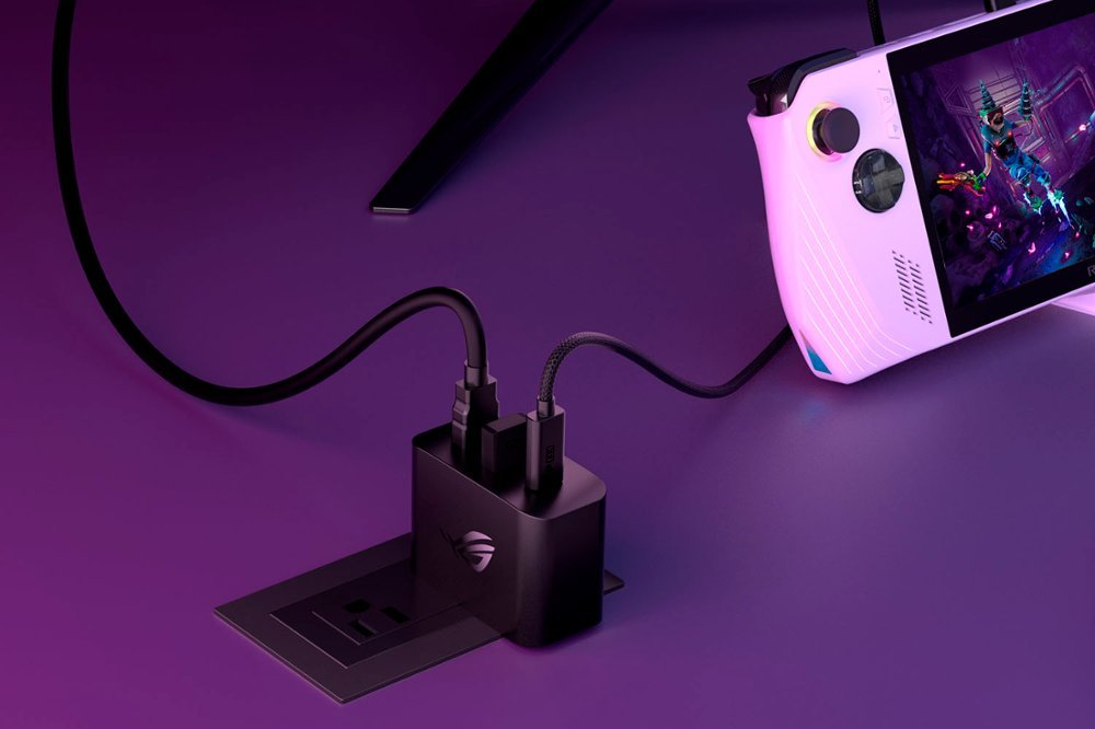 ASUS ROG 65W Charger Dock connected to asus rog ally