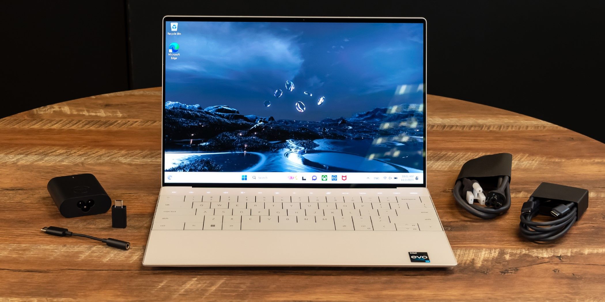 Dell XPS 13 Plus with its accessories