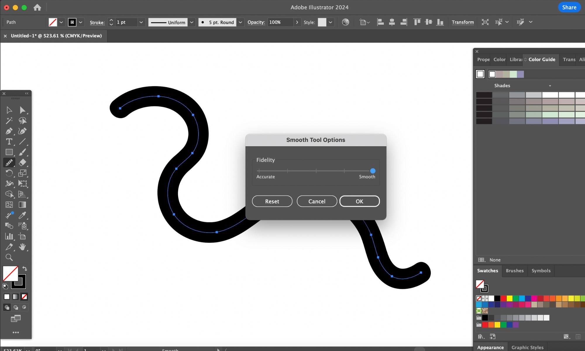 A screenshot of Adobe Illustrator, with the smoothing fidelity pop-up box highlighted