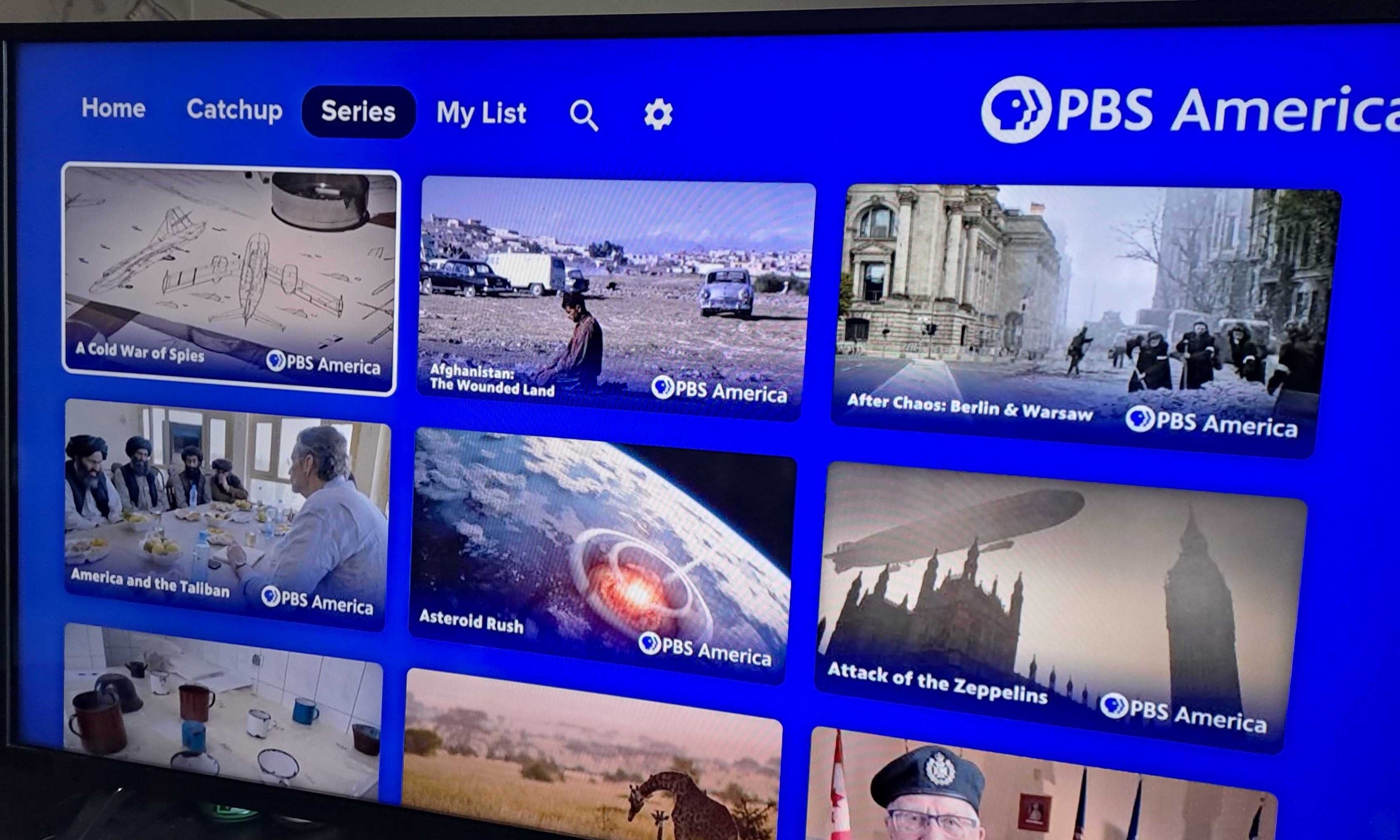 تصویر برنامه pbs در تلویزیون هوشمند