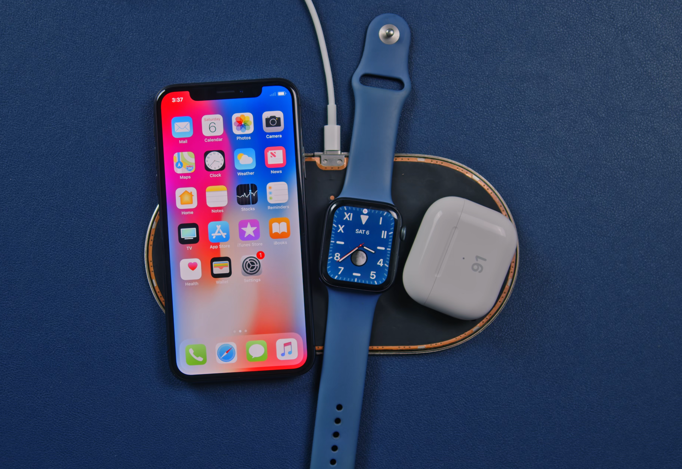 An example of what the AirPower charging would have looked like 