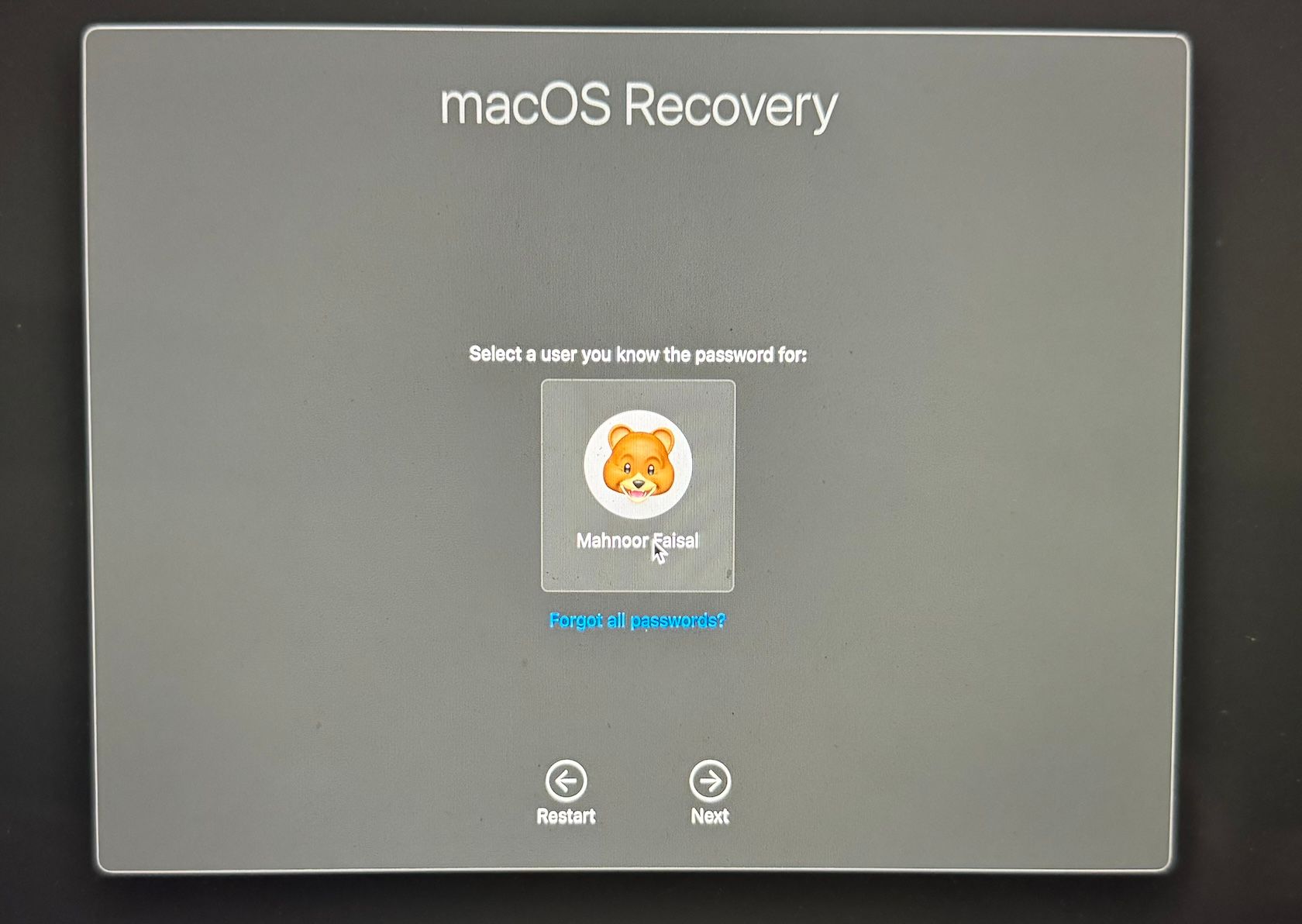 macOS Recovery screen