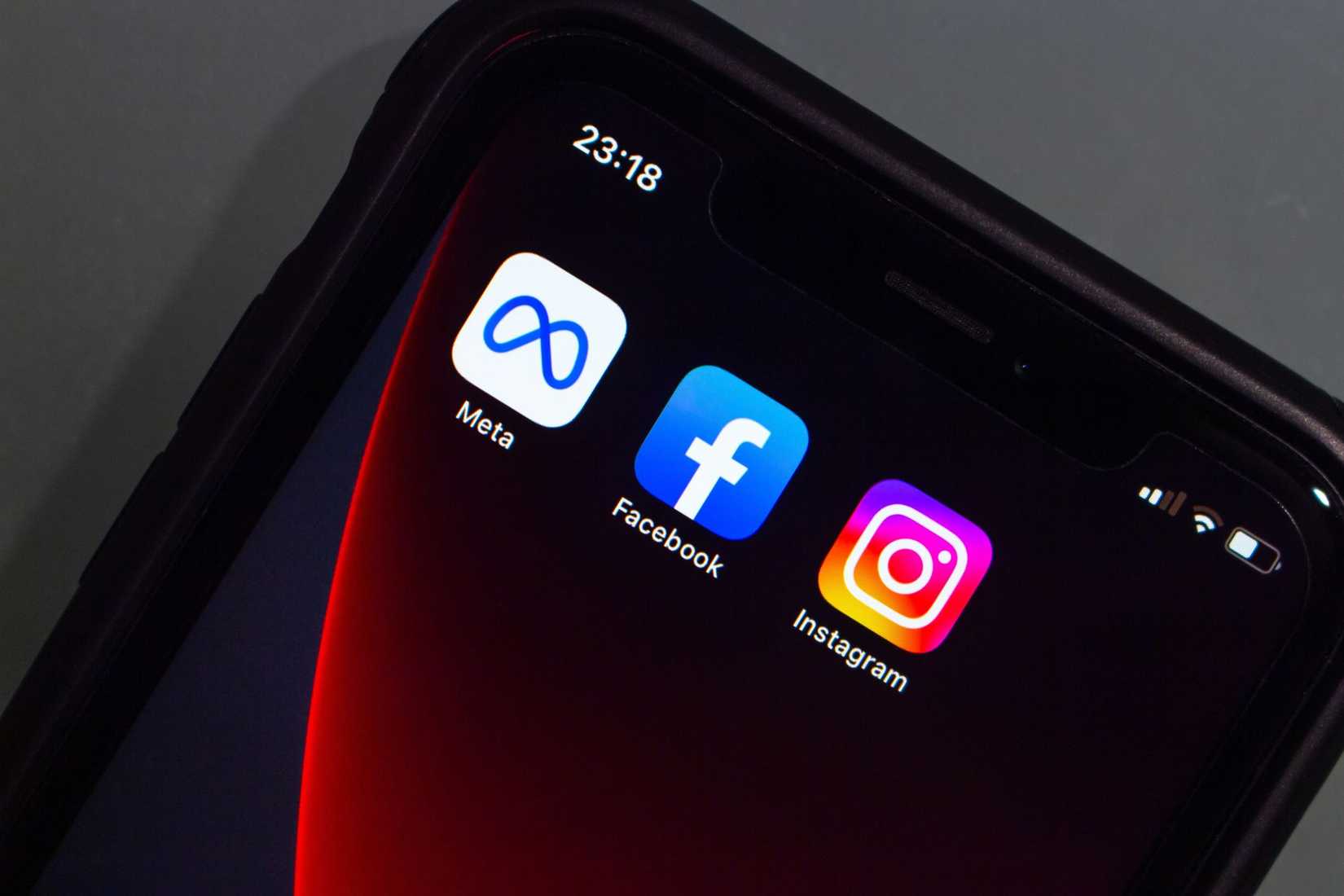 the meta facebook and instagram apps on a smartphone