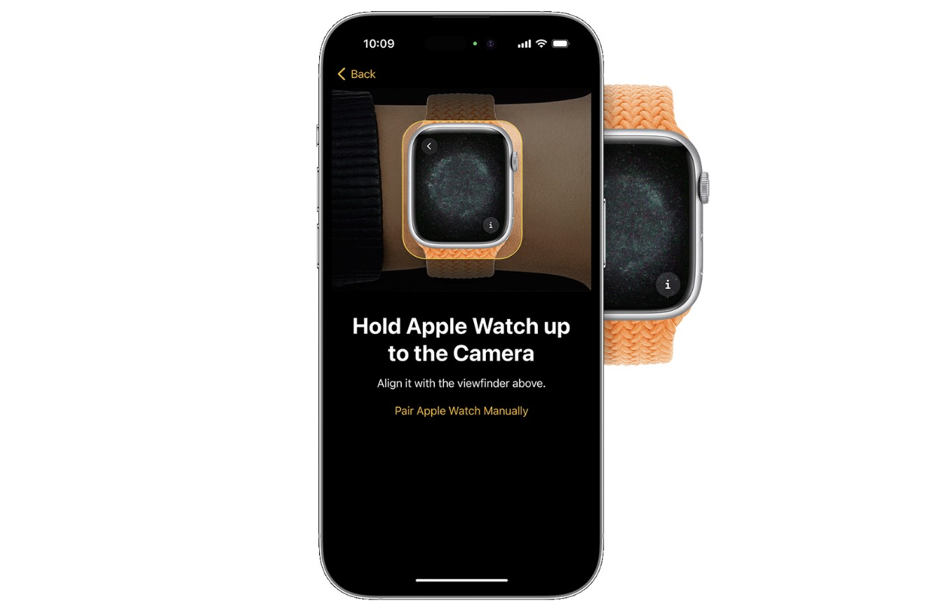 آیفونی که صفحه جفت شدن اپل واچ را در کنار اپل واچ نشان می دهد