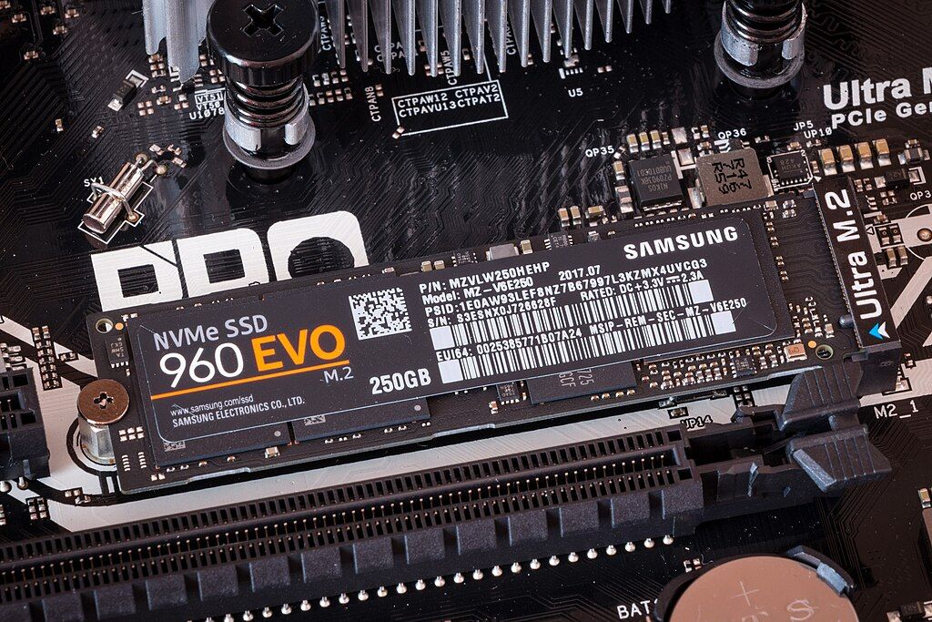 Samsung 960 EVO در اسلات M.2 02