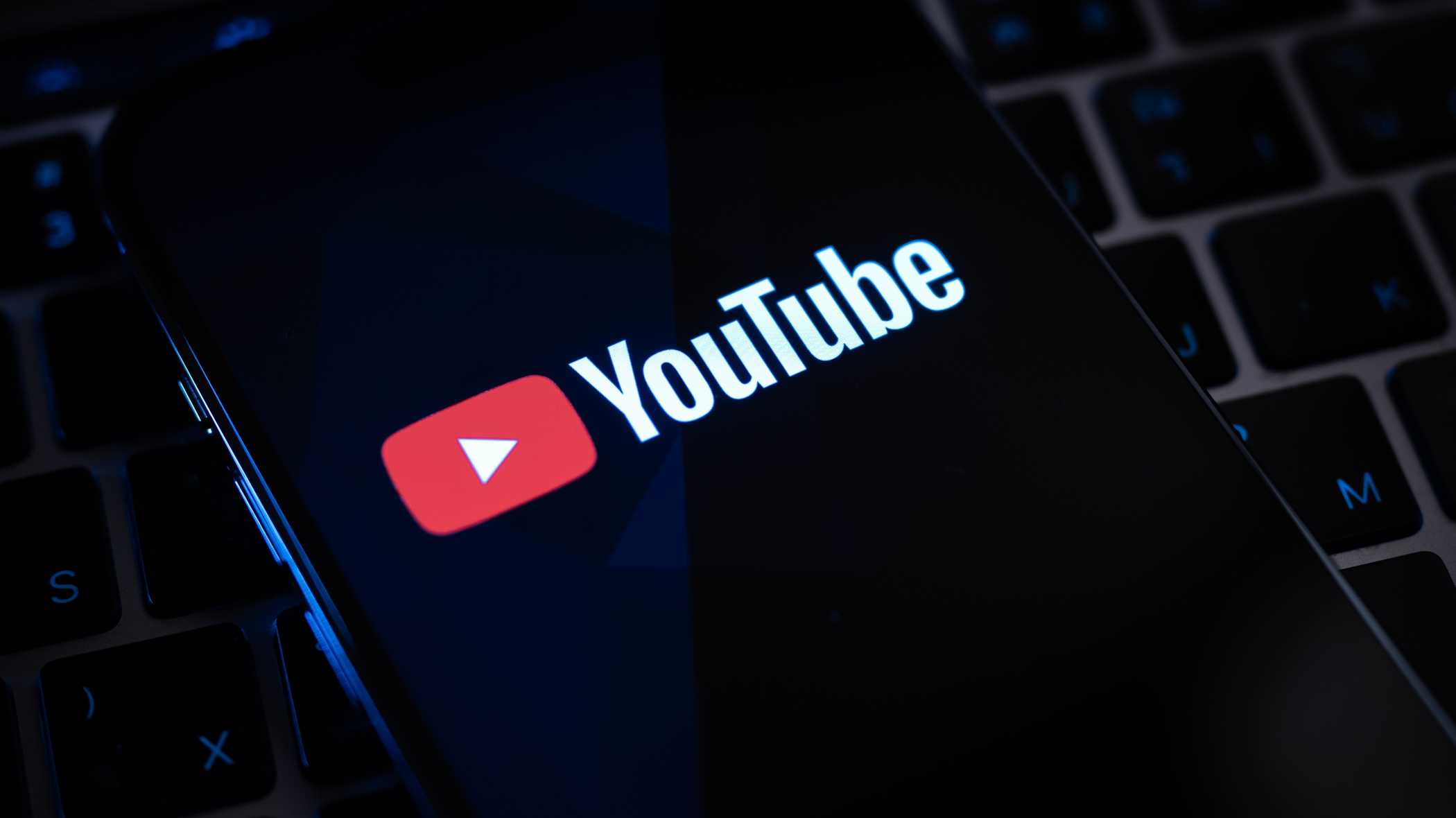 How to Watch Age-Restricted YouTube Videos Without Signing In