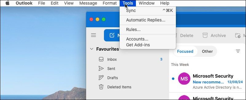 منوی Outlook Tools در macOS