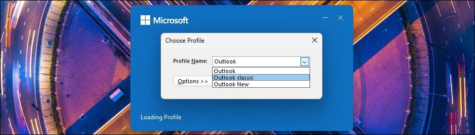 Microsoft Outlook هنگام راه اندازی مجدد در ویندوز 11، کادر گفتگوی نمایه را انتخاب کنید