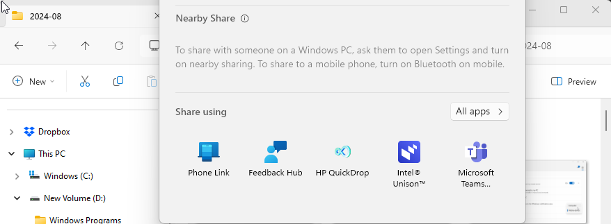 Windows 11 sharing dialog with Phone Link option highlighted