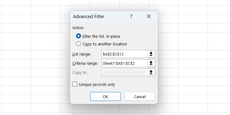 Setting criteria for the advanced filter in Excel.