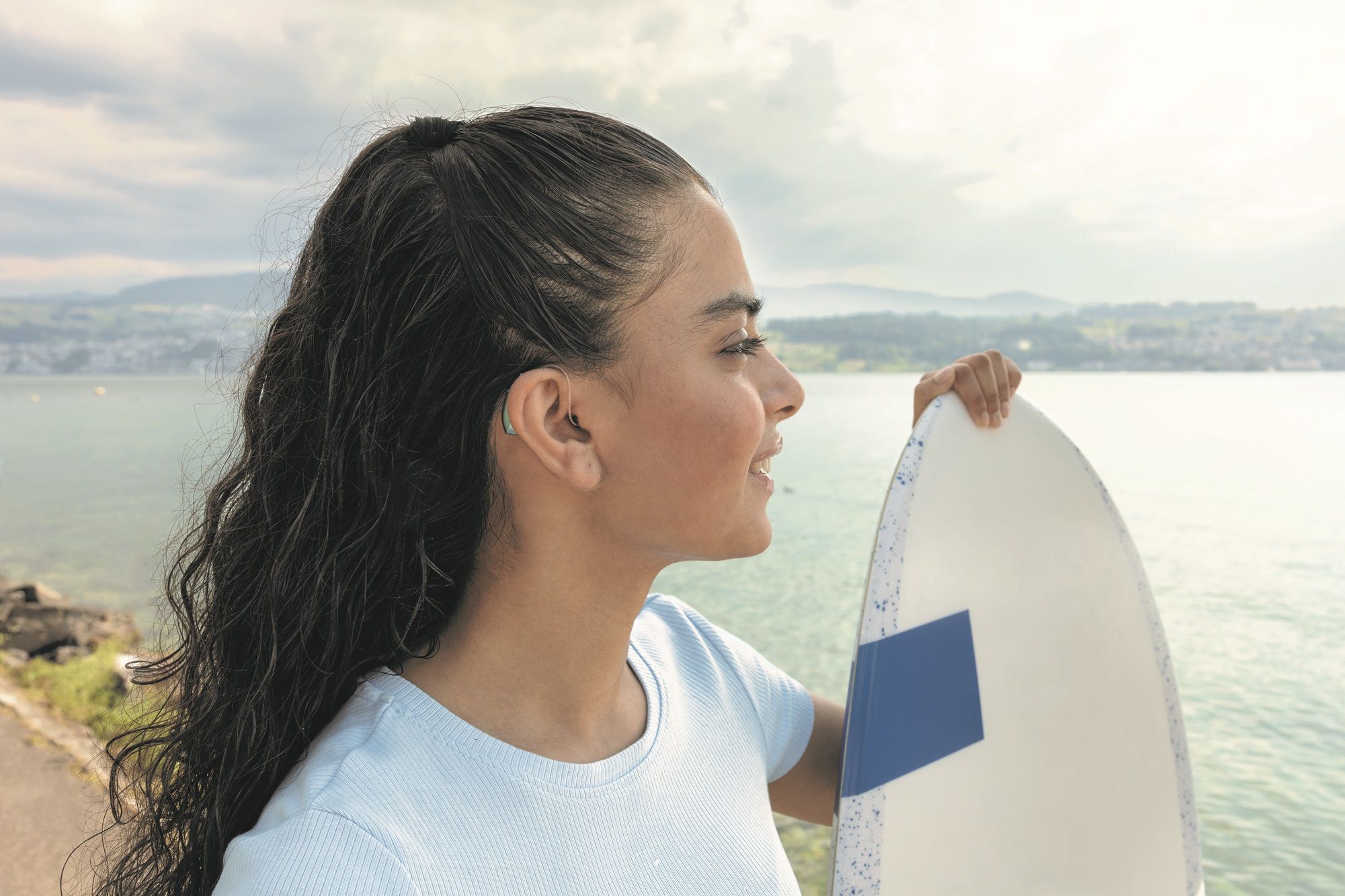 Phonak_Audeo-Life-L-Teenager-Girl-lifestyle-watersport