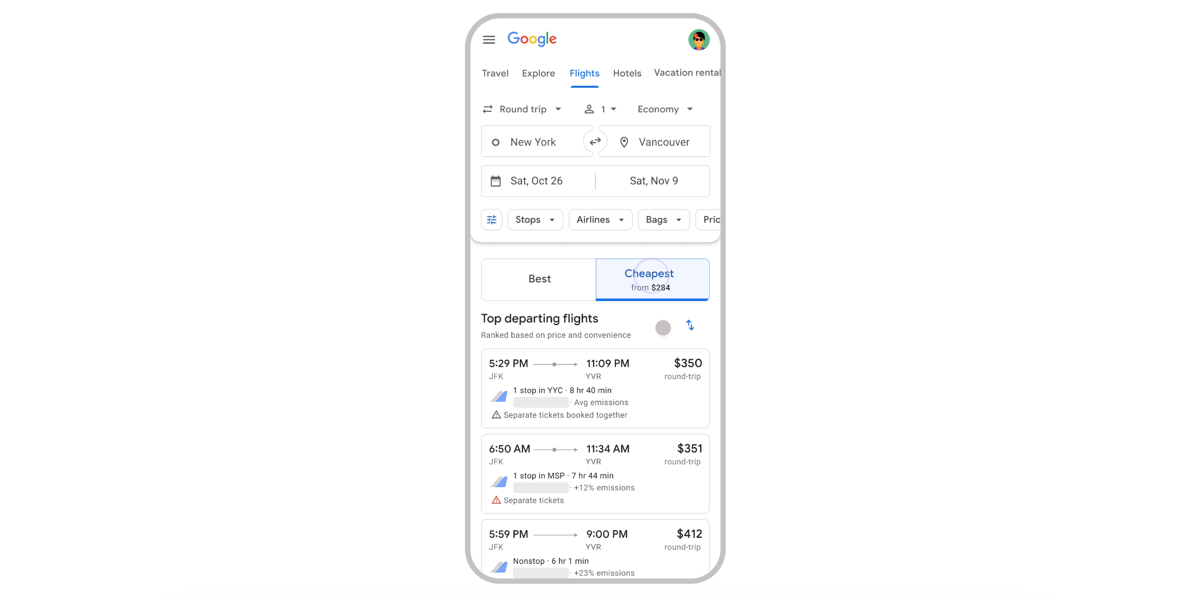 تلفنی با رابط Google Flights نمایش داده شده و مکان نما روی برگه ای با عنوان «ارزان ترین»