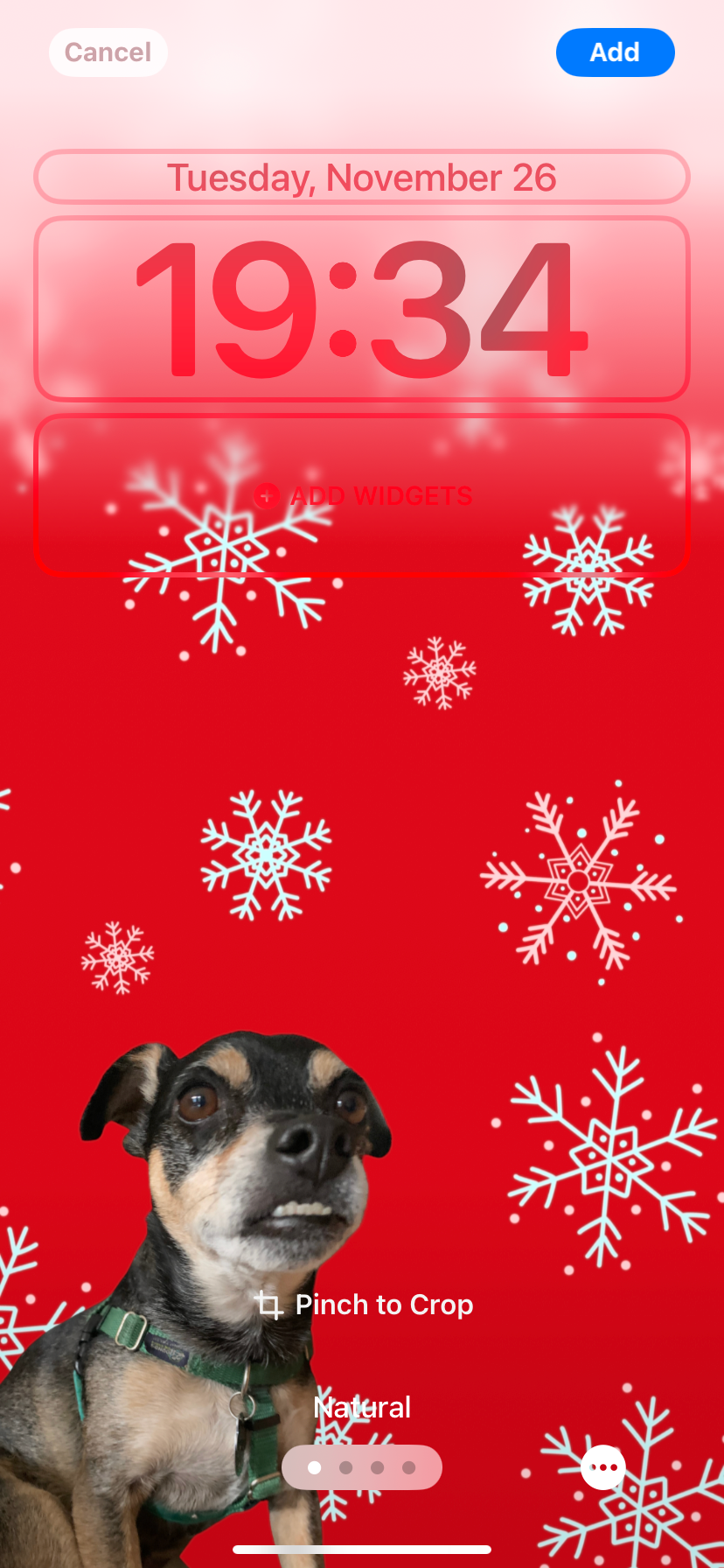 I Use These 5 Apps to Find Christmas-Themed Wallpapers