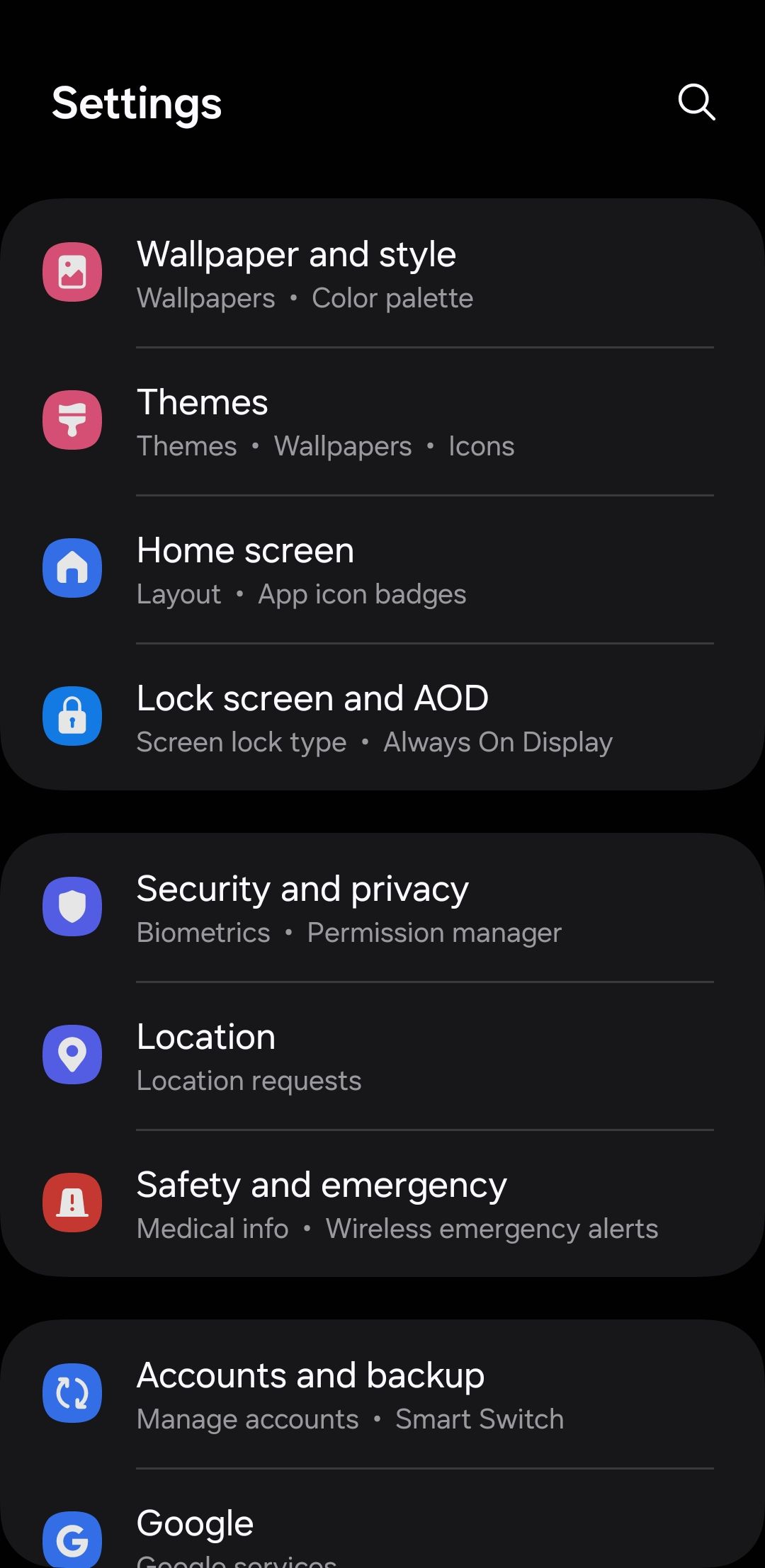 Settings app in dark mode on Android phone