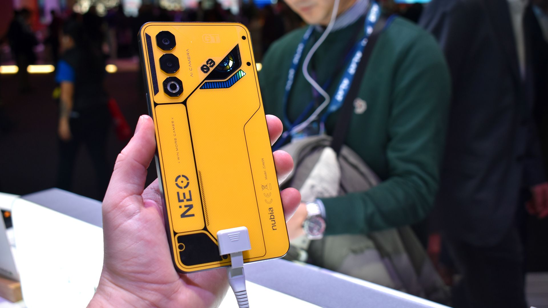 nubia neo 3 gt 5g yellow rear panel at mwc 2025