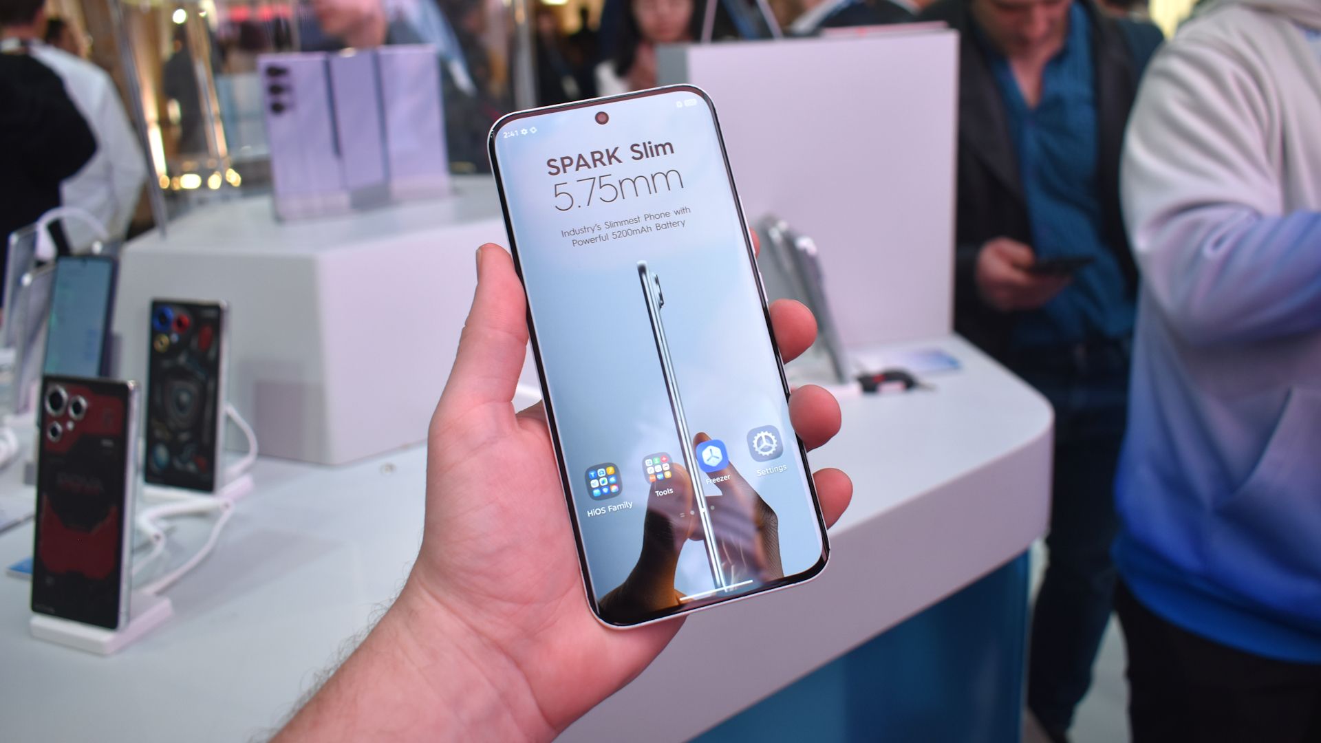 tecno spark slim ultra slim phone at mwc 2025