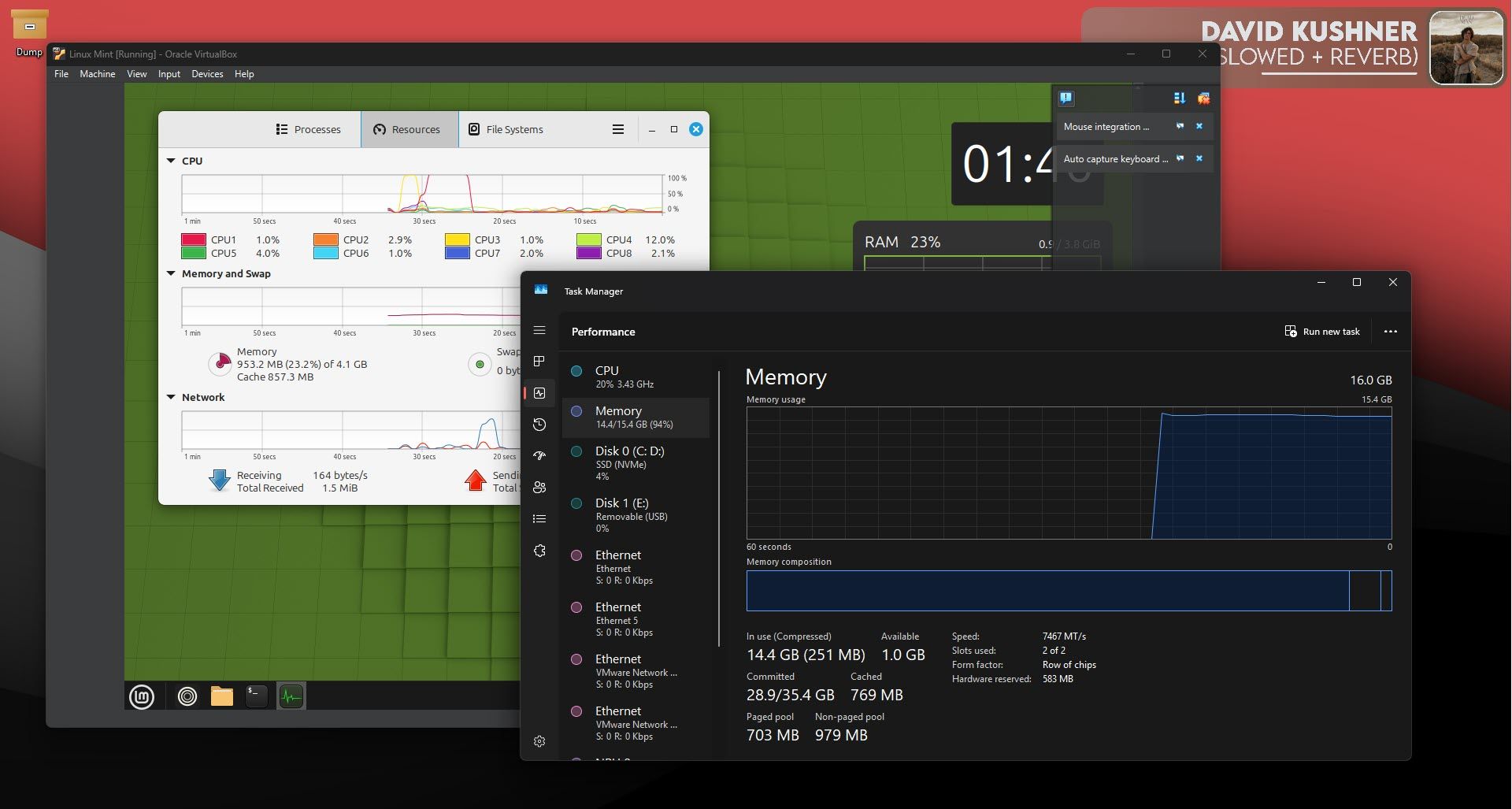 مانیتور سیستم Linux Mint و نوار وظیفه ویندوز
