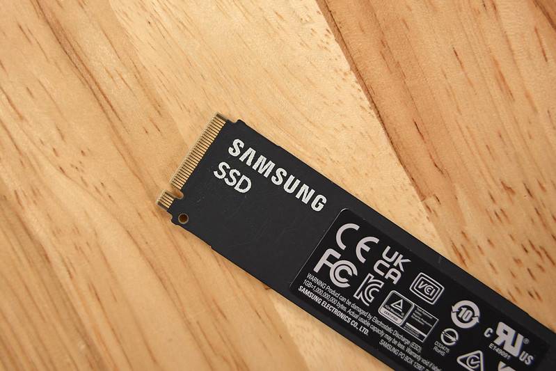 Samsung SSD text on the Samsung NVMe SSD 990 EVO Plus-2