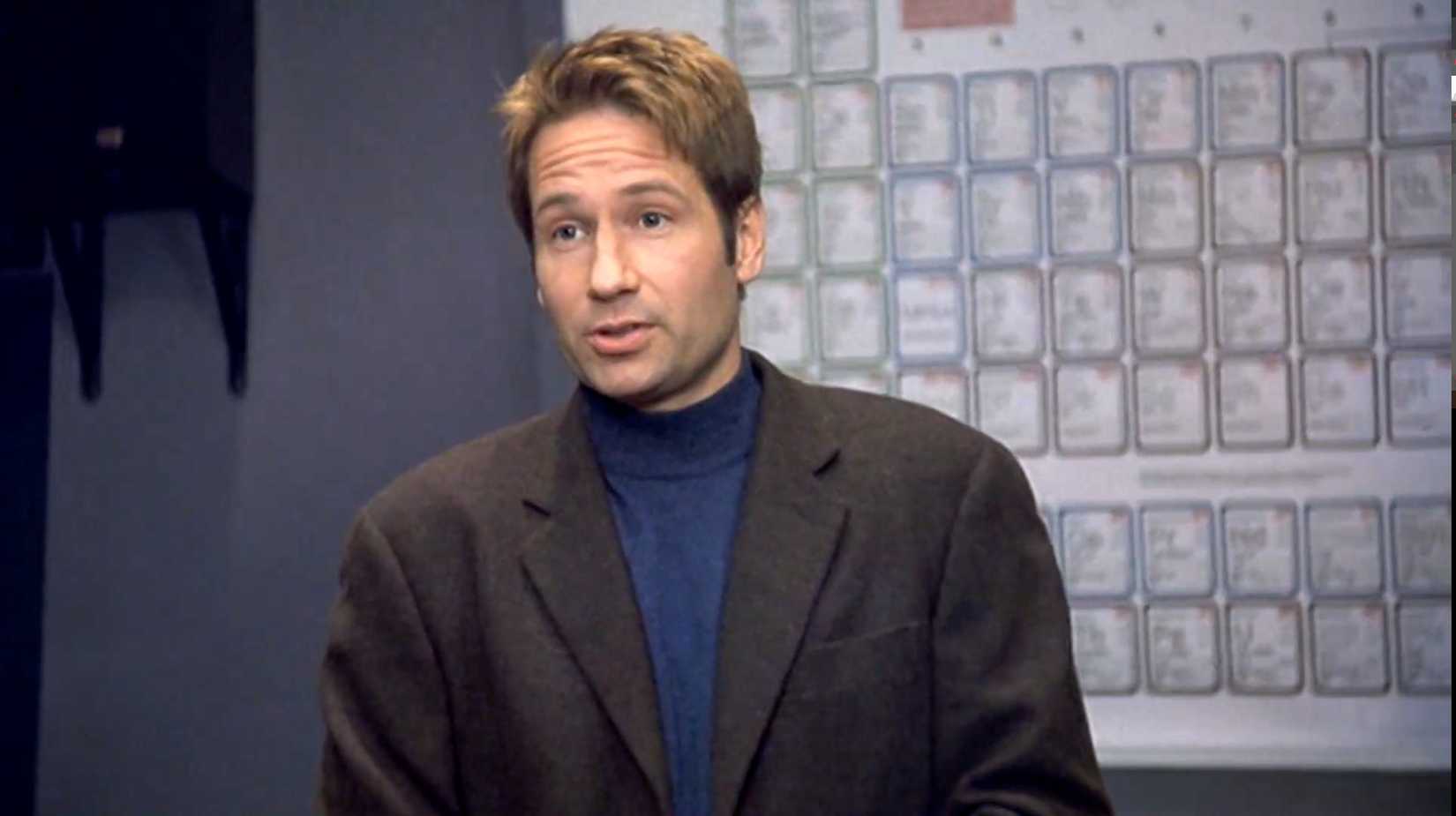 David Duchovny in Evolution smirking