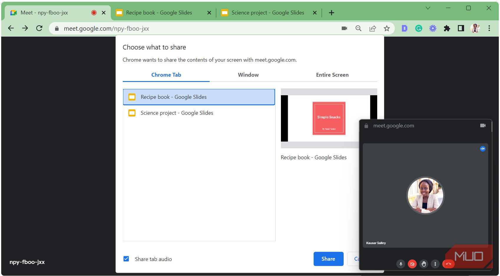 Open Google Slides with Picture-in-picture activated
