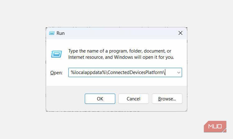 переход к папке connecteddevicesplatform в Windows-run