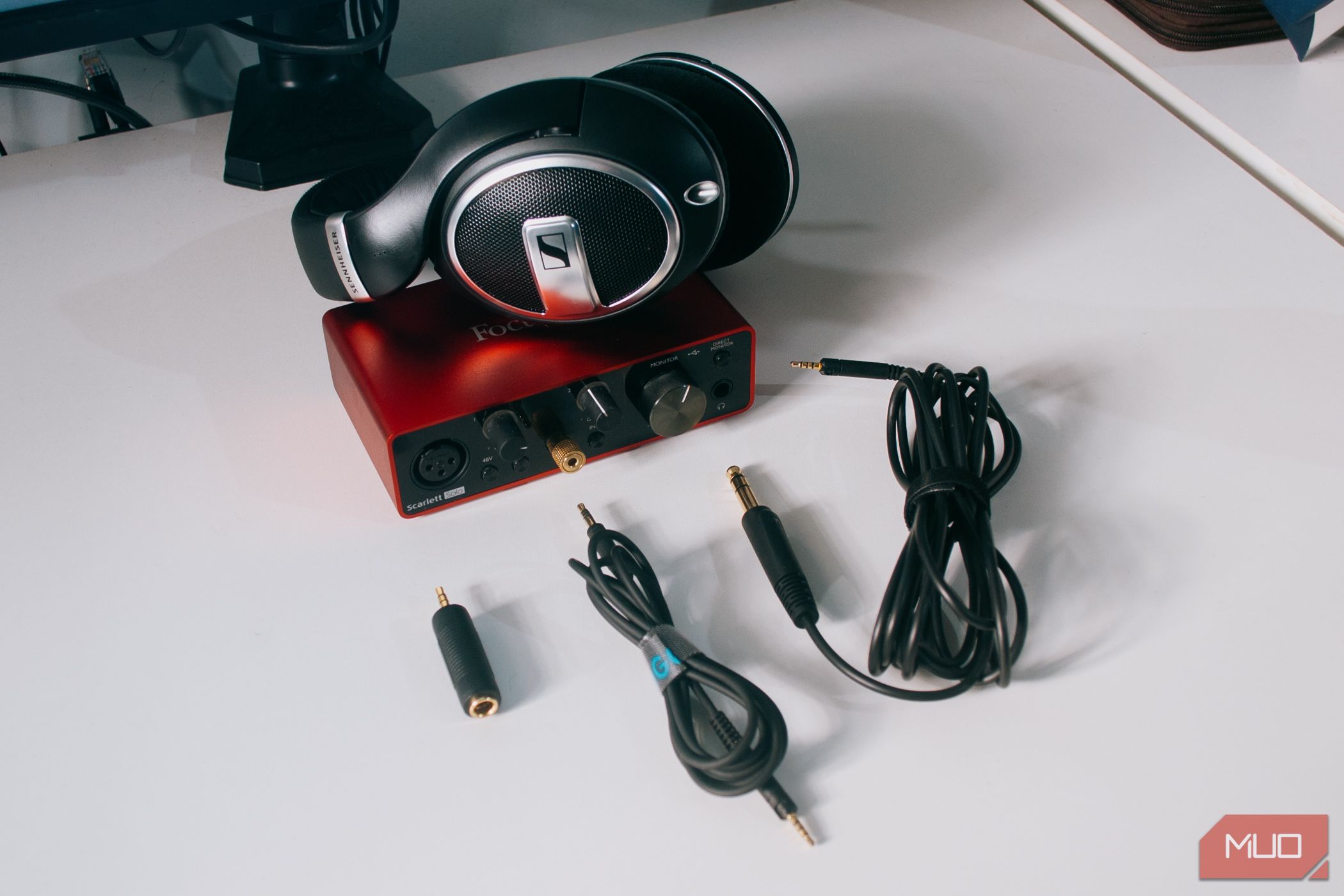 Sennheiser HD 599 SE Black Open Back Headphones With Original Cables and  Adaptor