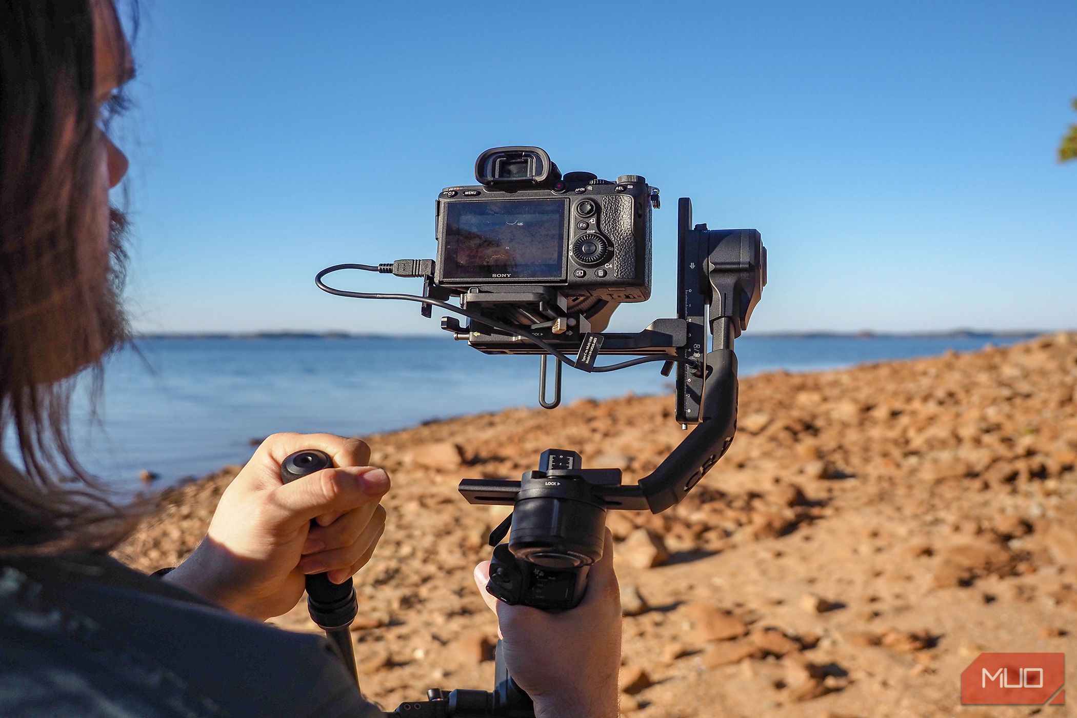 Zhiyun Crane 4 electronic zoom control shot test