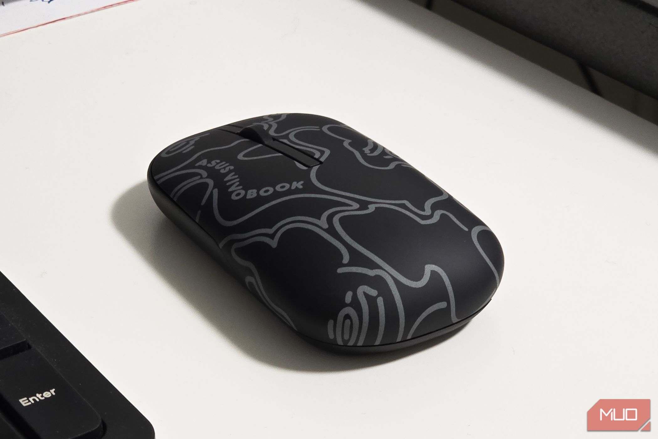 ASUS Vivobook S 15 OLED BAPE mouse