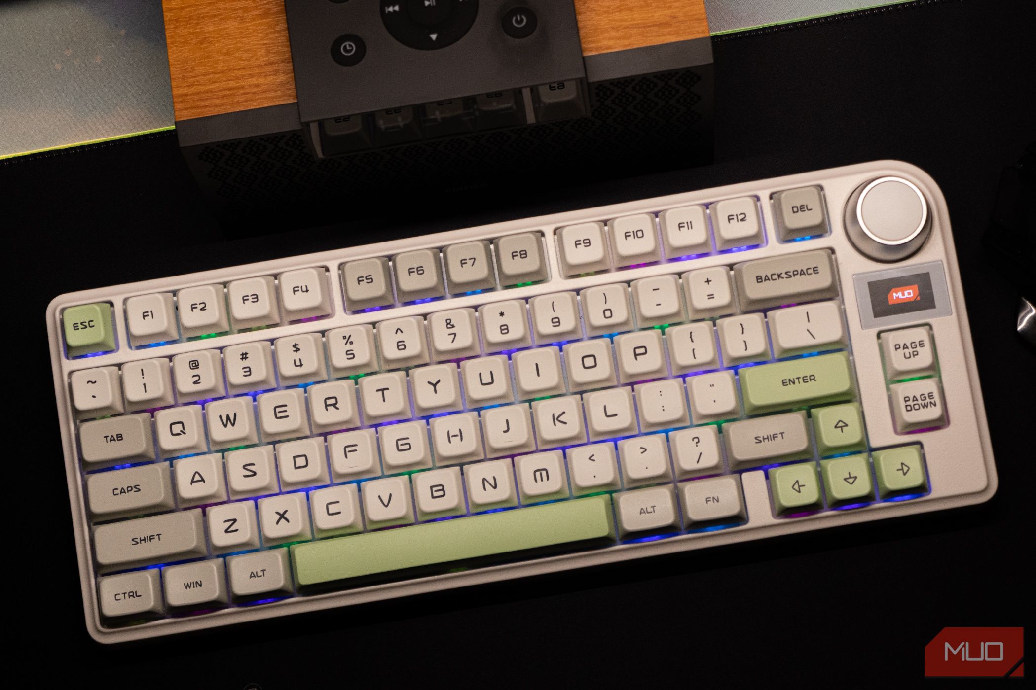 Epomaker TH80-X Review: A Budget 75% Mechanical Keyboard With All the Bells  and Whistles