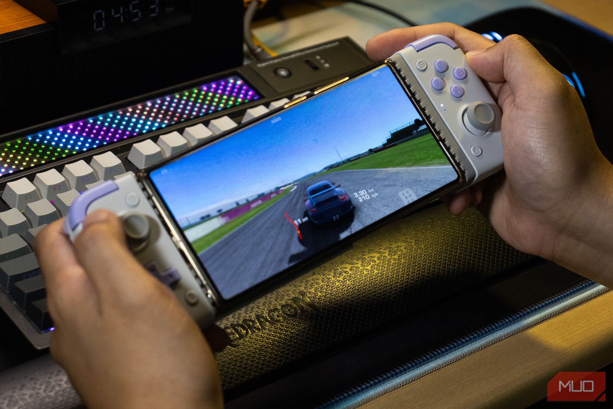 Playing Real Racing 3 on the GameSir X30