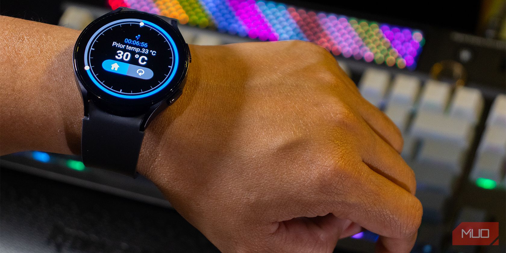 Samsung Galaxy Watch6 taking a temperature reading