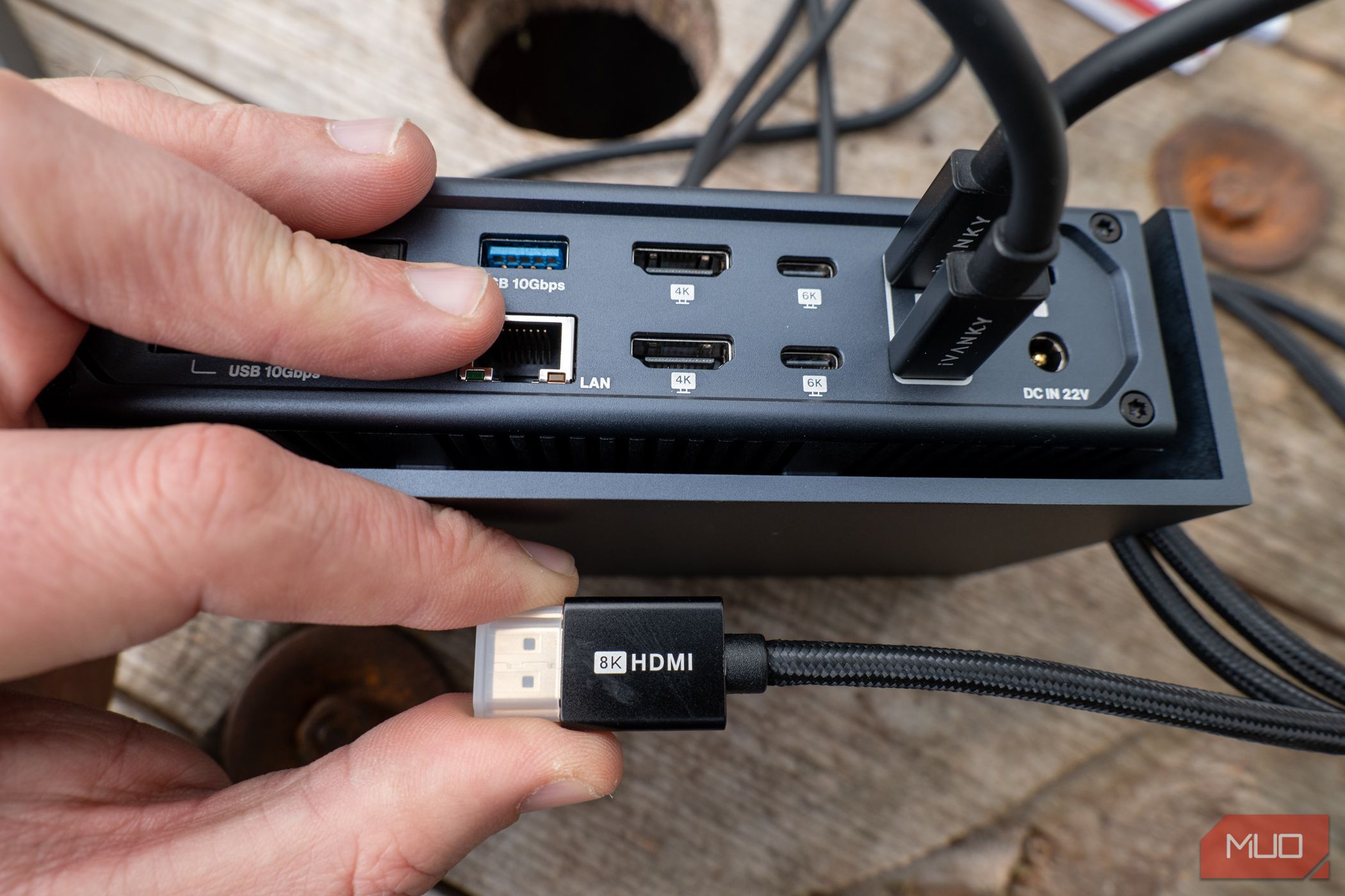 ivanky fusiondock max 1 - 8k hdmi cable