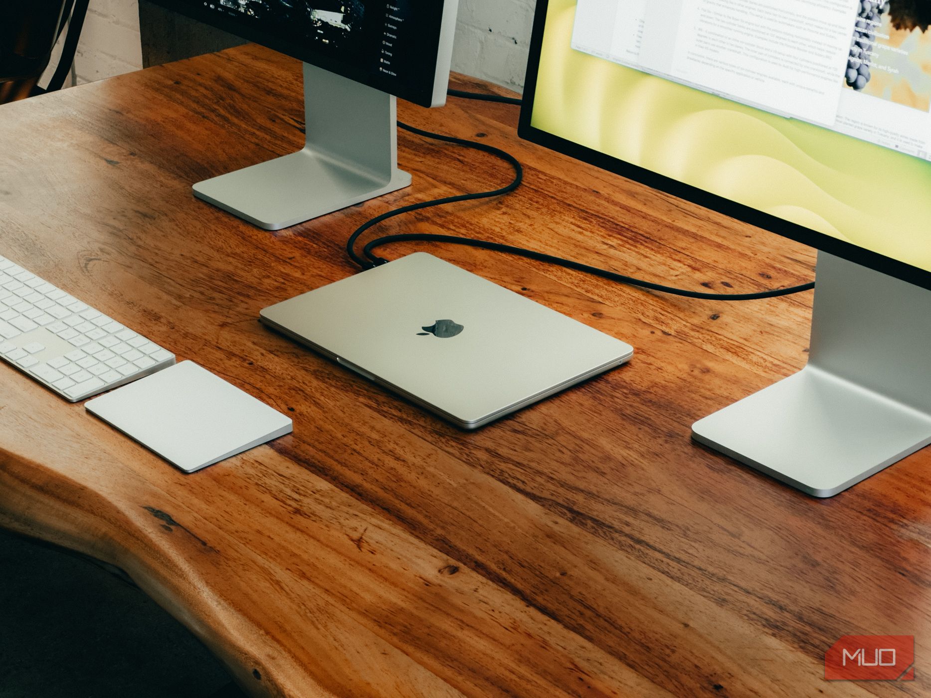 M3 13-inch MacBook Air lid closed