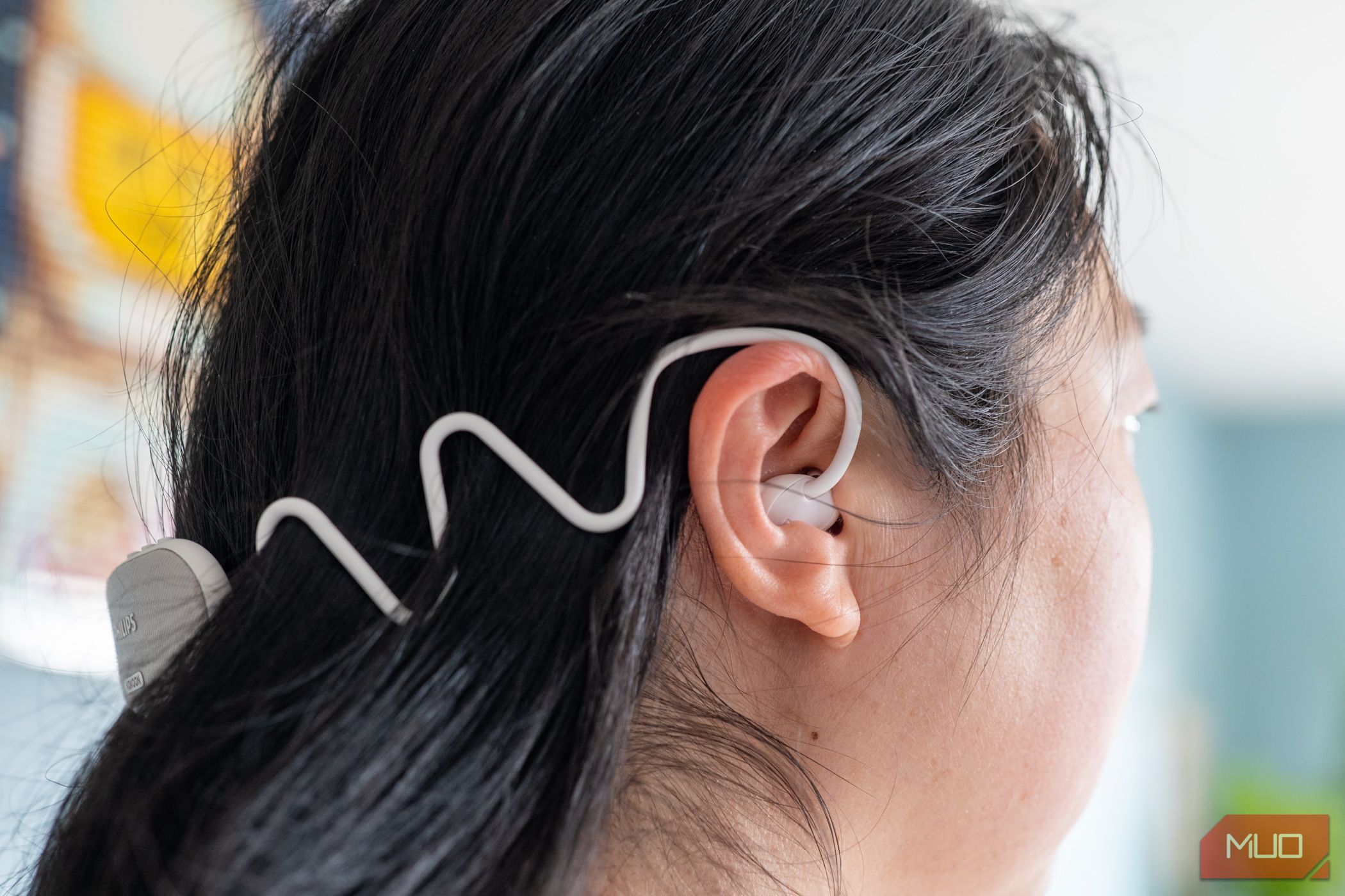 philips sleep headphones with kokoon review - worn alternative side view featured
