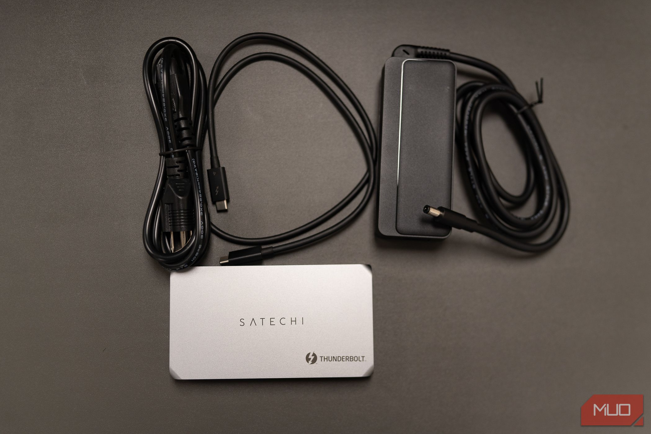 satechi thunderbolt 4 slim hub pro power