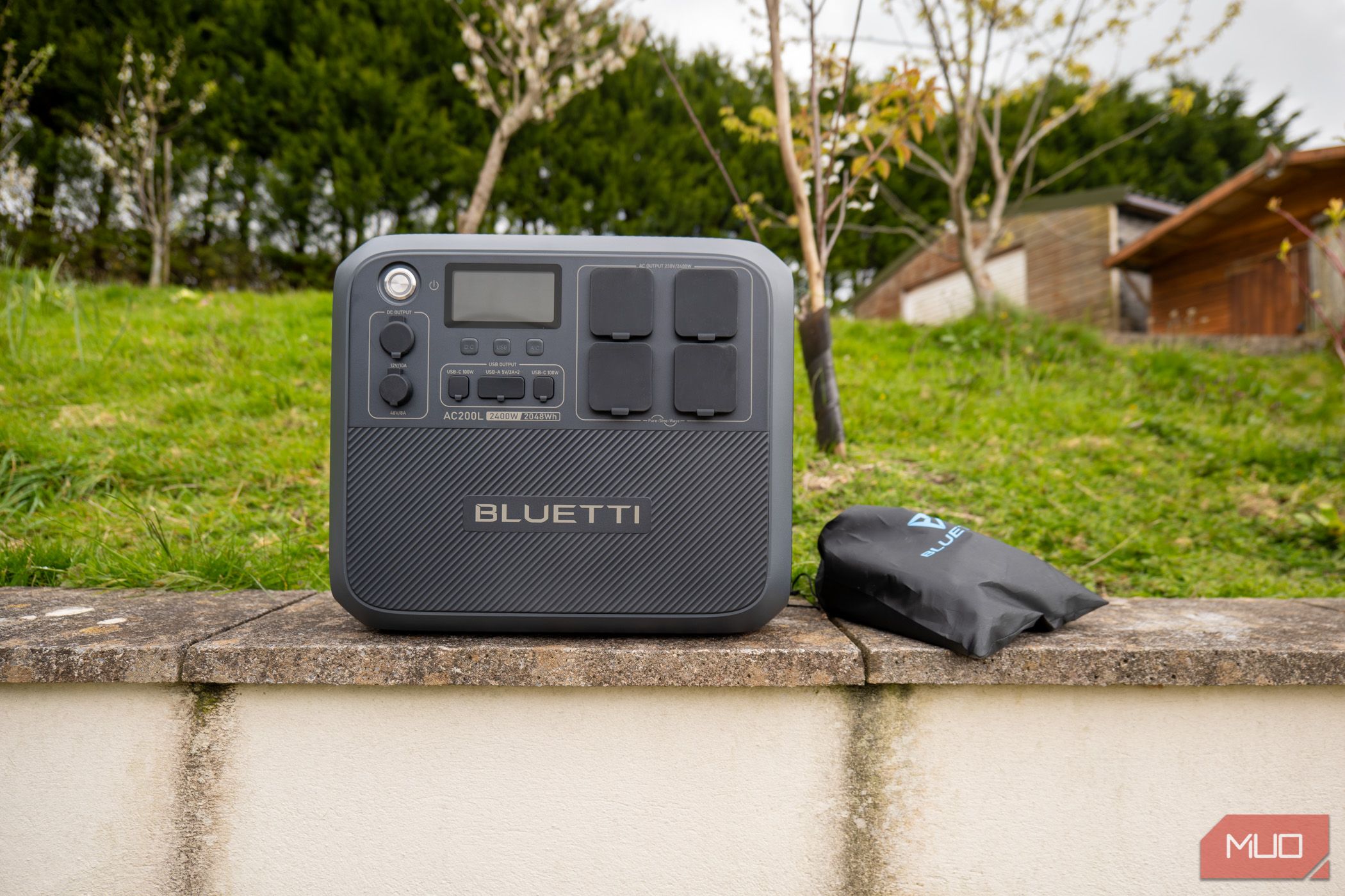 Bluetti AC200L review- featured-1