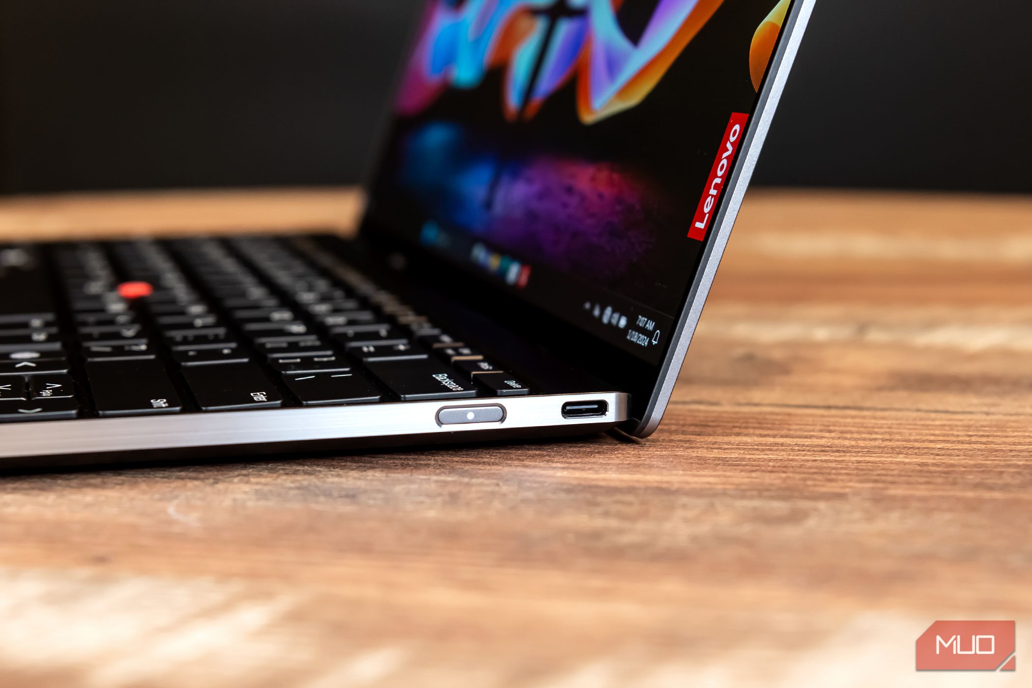 Windowsノート本体 Lenovo ThinkPad Z13 gen2 ノートPCをThinkPad Z13 Gen2に買い替えたのでレビュー
