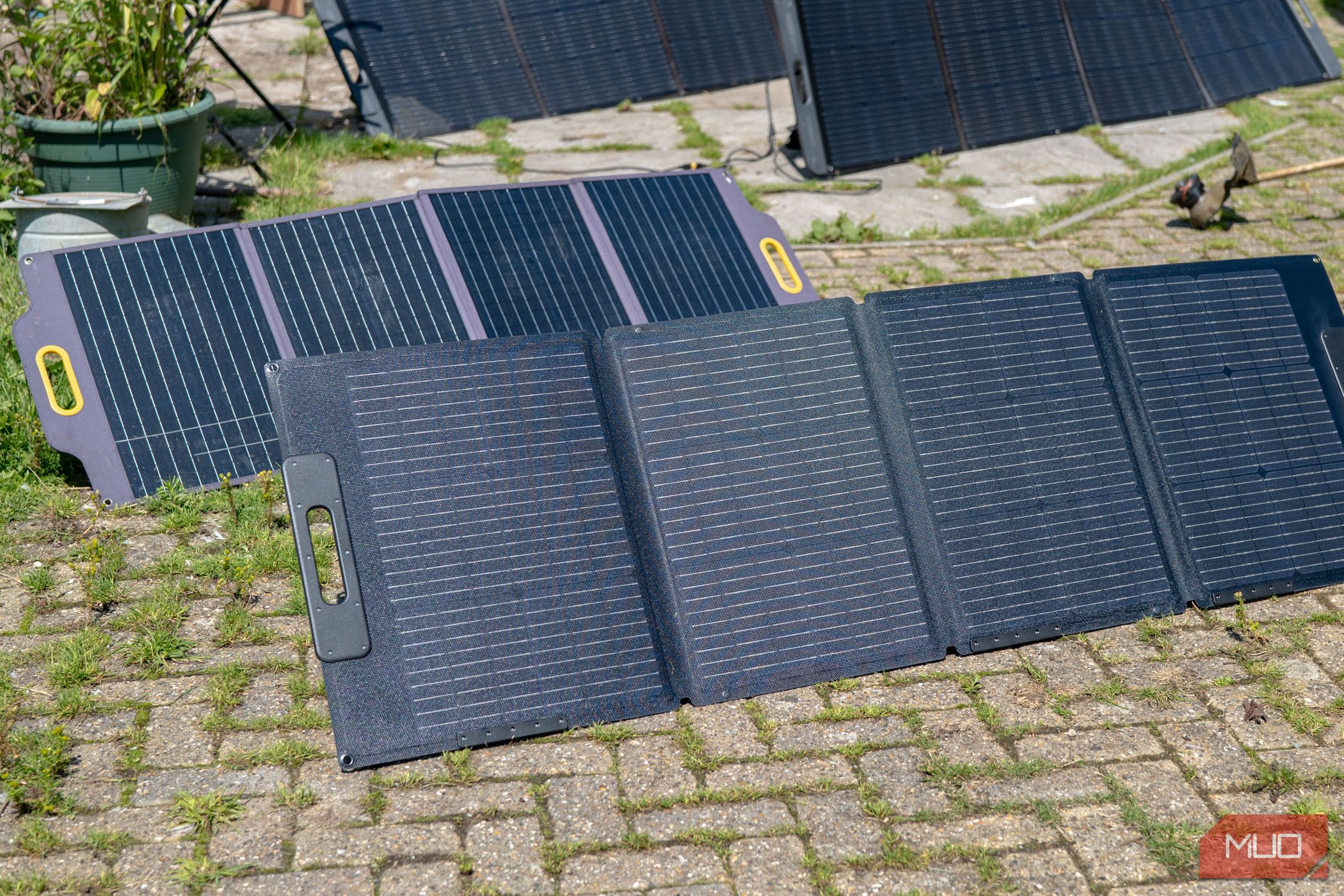 bluetti ac2p pv120s review - comparison of solar panels