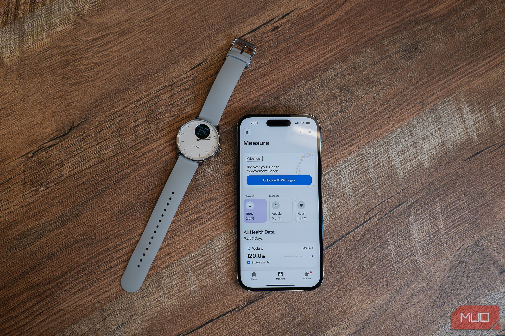 withings smartwatch light with withings health app