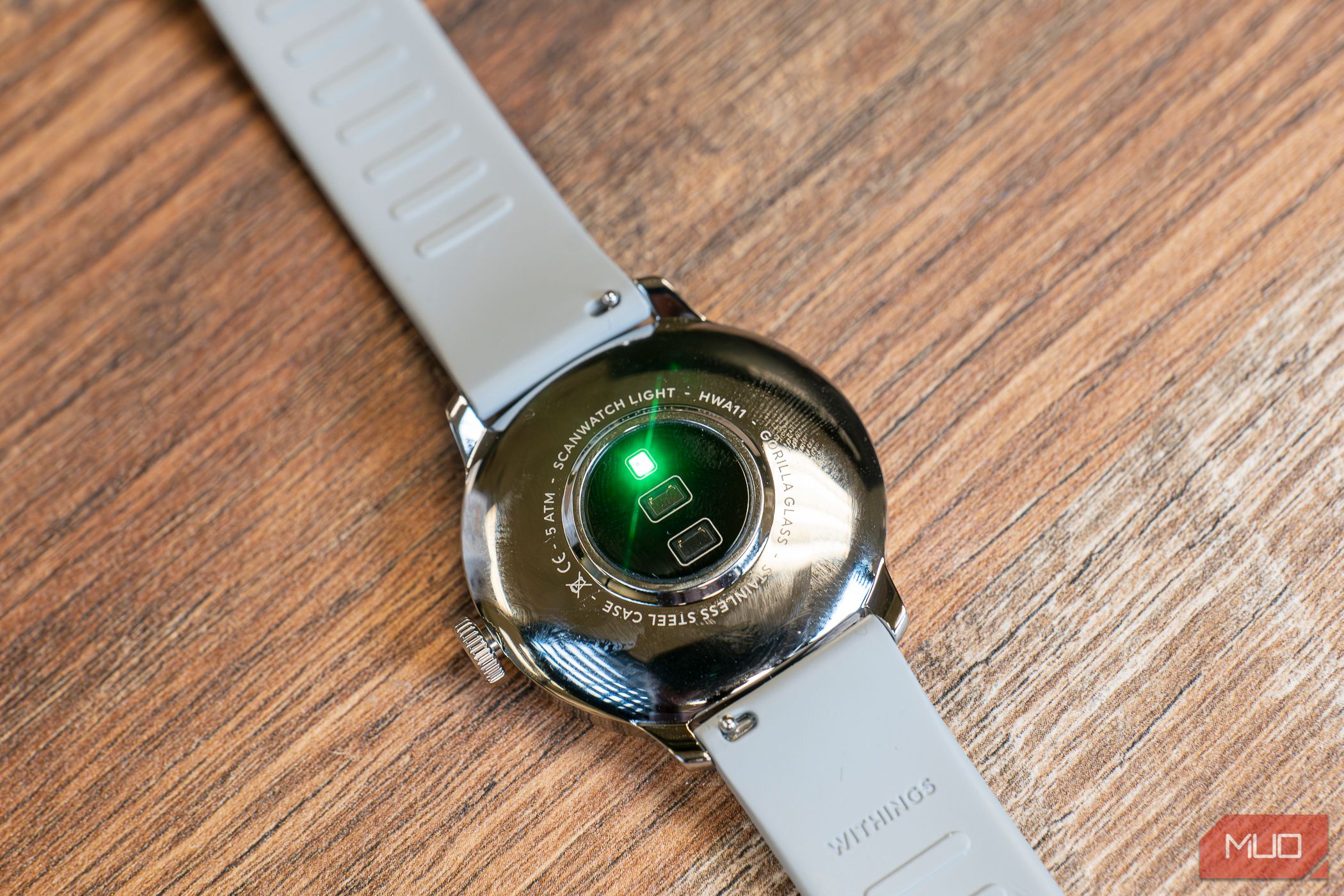 withings smartwatch light rear