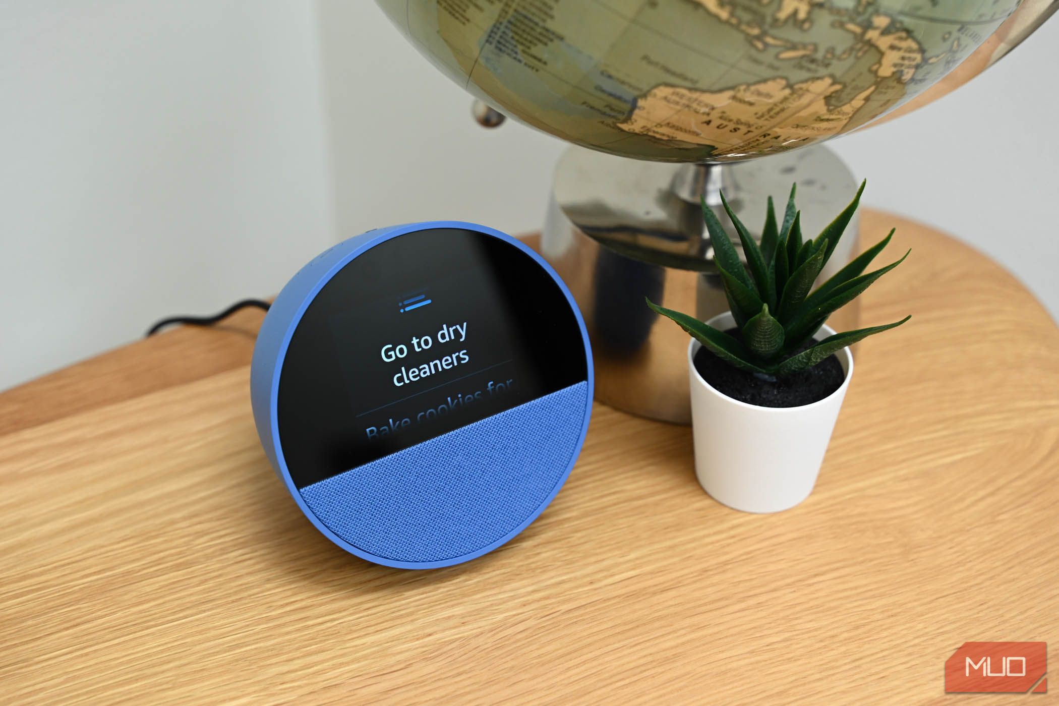 A to do list on the Amazon Echo Spot-2